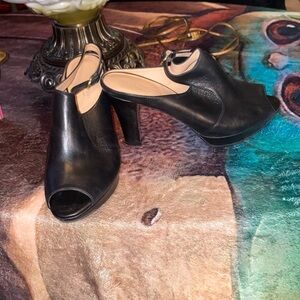 Leather black open toe, open heal 4” heel shoe